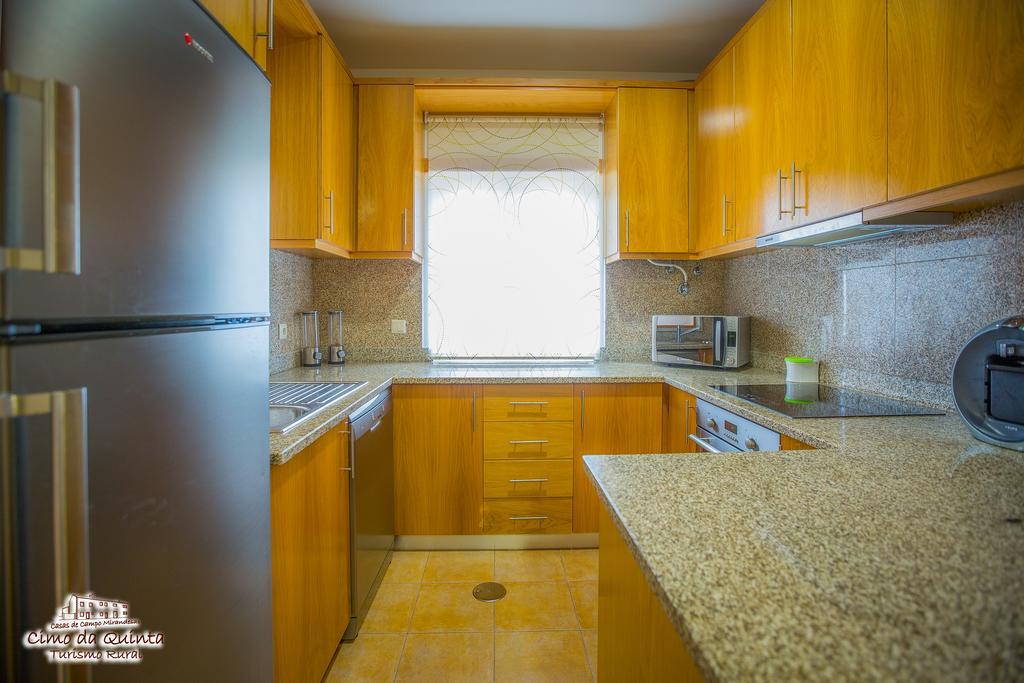 فندق Casas Campo Cimo Da Quinta ميراندا دو دورو المظهر الخارجي الصورة