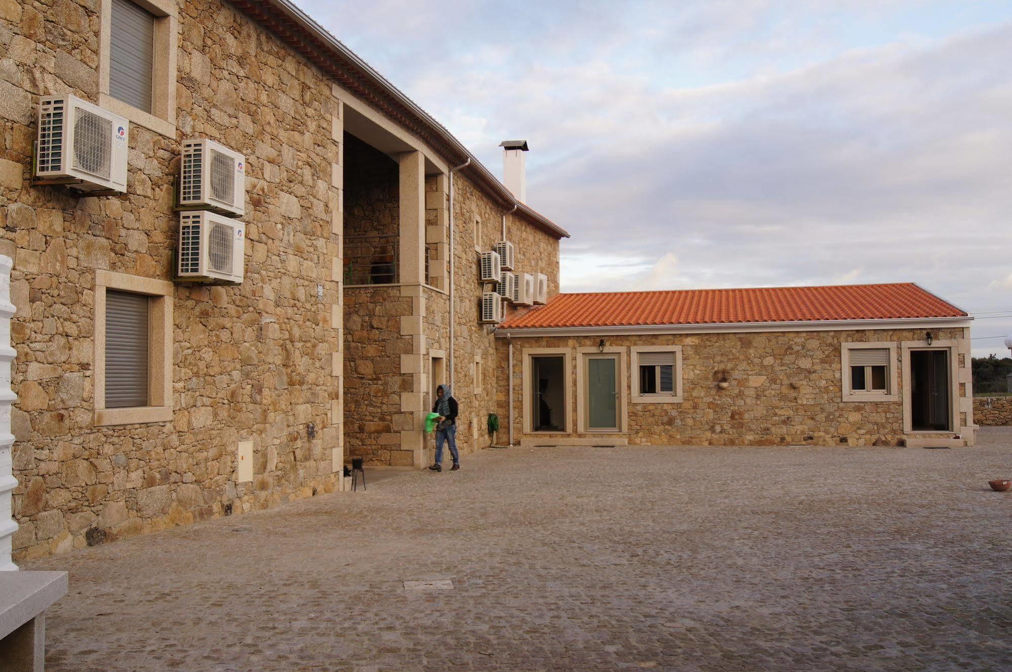 فندق Casas Campo Cimo Da Quinta ميراندا دو دورو المظهر الخارجي الصورة