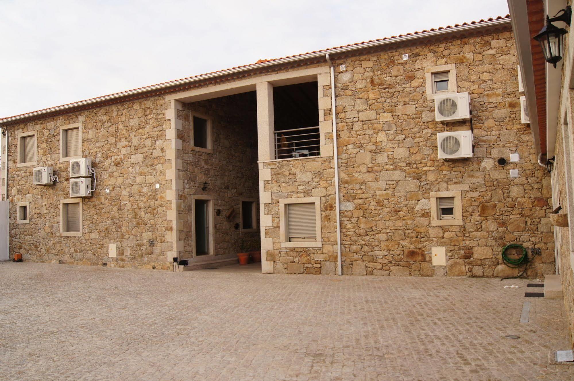 فندق Casas Campo Cimo Da Quinta ميراندا دو دورو المظهر الخارجي الصورة